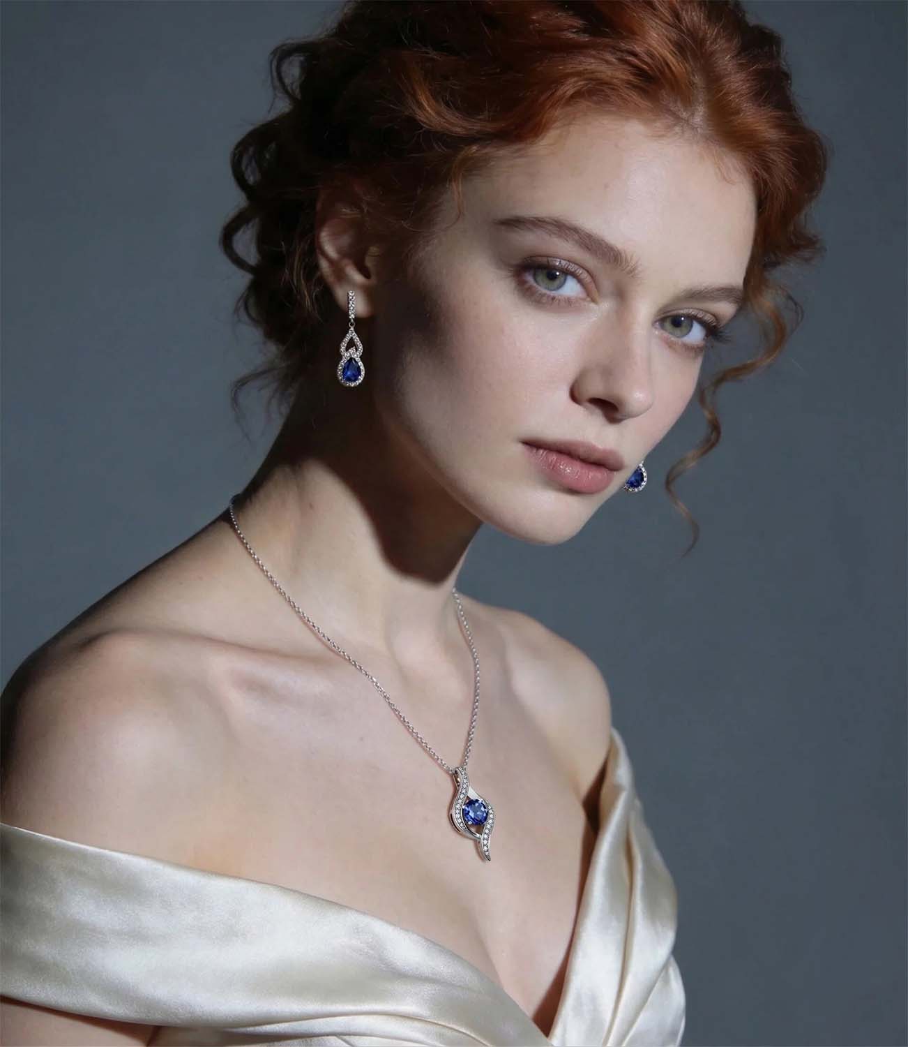 Birthstone Necklace for Women, Round Cubic Zirconia Silver Pendant Birthstone Jewelry for Women, Diamond Necklace Sliver Jewelry Gifts for Women